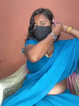 Snapshot of Lovely-Shivani chatting on March 2025 07:17:01 PM Lovely-Shivani online show from March 2025 07:17:01 PM