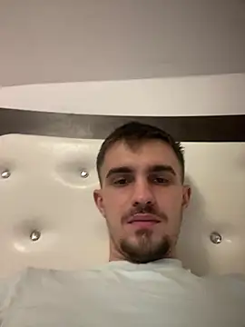 Demonpull69 online show from February 2026 04:49:02 PM