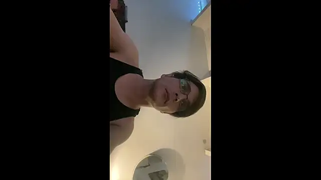 TylerXAnthony online show from October 2025 10:10:02 PM