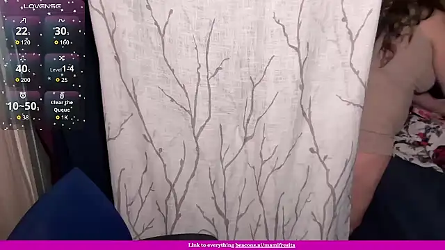 mamifresita online show from March 2026 12:32:01 PM