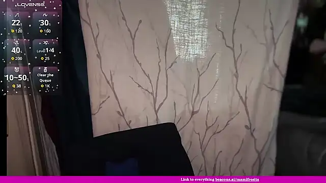 mamifresita online show from April 2026 11:51:02 PM