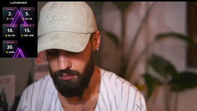 HairyRobxxx online show from November 2025 03:58:02 PM