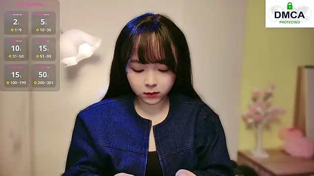 Snapshot of Chenjing0 chatting on January 2025 04:58:02 AM Chenjing0 online show from January 2025 04:58:02 AM