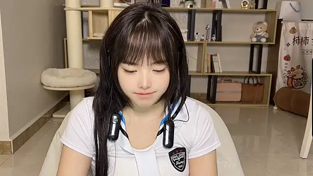 Snapshot of Chenjing0 chatting on October 2025 02:21:02 AM Chenjing0 online show from October 2025 02:21:02 AM