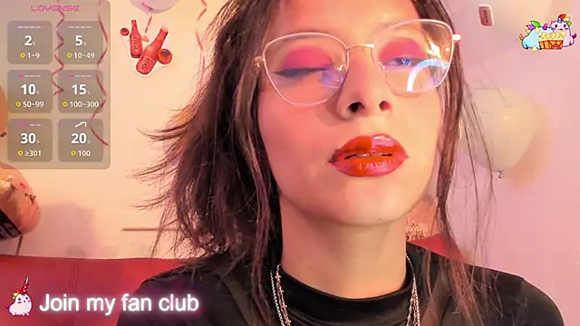 Misha Lover online show from September 2025 08:45:02 PM