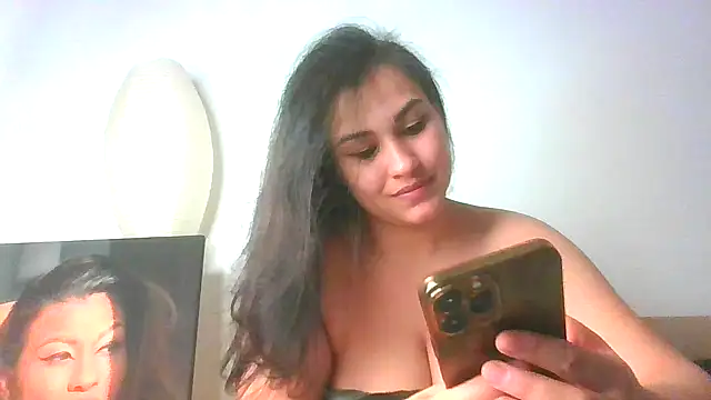 Snapshot of TheTopSecret chatting on October 2025 06:13:02 AM TheTopSecret online show from October 2025 06:13:02 AM