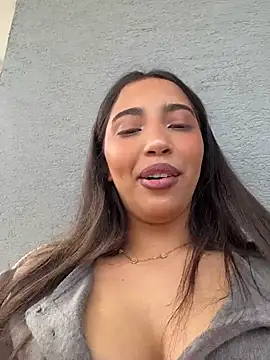 miaceleste online show from May 2026 01:28:02 PM