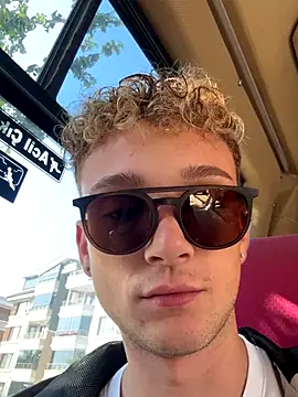 verici34 online show from October 2025 07:33:01 AM