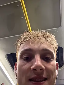 verici34 online show from November 2025 03:58:01 PM