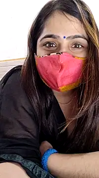 shreya1765 online show from February 2025 11:44:02 AM