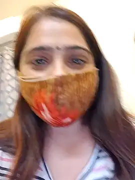 Snapshot of shreya1765 chatting on November 2025 01:40:01 AM shreya1765 online show from November 2025 01:40:01 AM