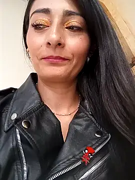 BELLA--26 online show from February 2025 08:57:01 PM