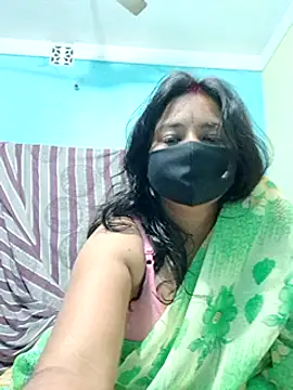  MilkyBar online show from January 2025 08:00:01 PM