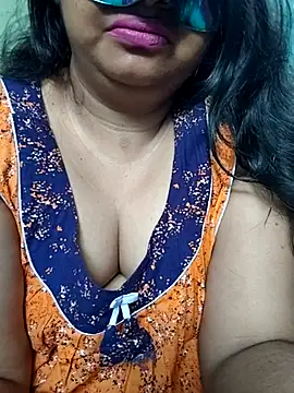  MilkyBar online show from April 2026 11:27:01 AM