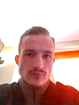 Snapshot of frankthefuck69 chatting on March 2025 01:18:01 PM frankthefuck69 online show from March 2025 01:18:01 PM