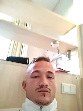 Snapshot of frankthefuck69 chatting on October 2025 06:19:02 AM frankthefuck69 online show from October 2025 06:19:02 AM