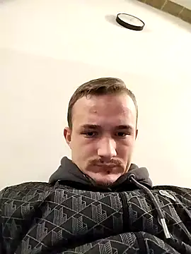 Snapshot of frankthefuck69 chatting on February 2026 09:05:02 AM frankthefuck69 online show from February 2026 09:05:02 AM