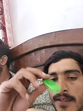 MAGNETICDADDY8 online show from November 2025 07:13:01 PM