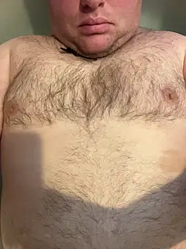 Snapshot of Ucsamiam chatting on February 2026 07:32:02 PM Ucsamiam online show from February 2026 07:32:02 PM