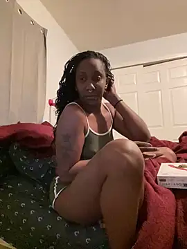 Yoshibaby2670 online show from February 2025 11:12:01 PM