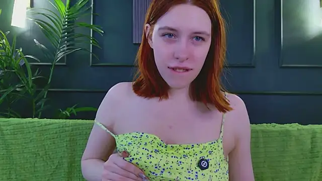 Mikka Blush online show from May 2026 03:35:02 AM