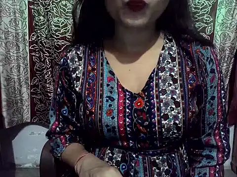 Snapshot of SIYA_MAVI chatting on September 2025 02:46:02 AM SIYA MAVI online show from September 2025 02:46:02 AM