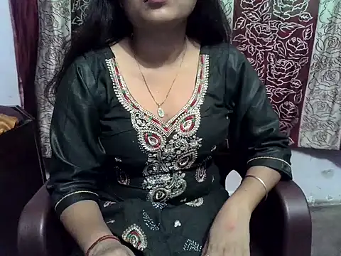SIYA MAVI online show from April 2026 02:14:01 AM