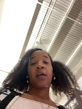 lunalustycumslut online show from February 2025 01:13:02 AM