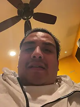 Snapshot of LA_cloudzzpnp chatting on January 2025 08:46:02 AM LA cloudzzpnp online show from January 2025 08:46:02 AM