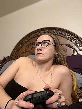 Kitty DaCocks online show from February 2026 06:33:01 PM