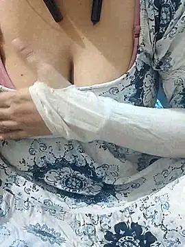 mallupriyapriya online show from June 2026 05:49:02 AM