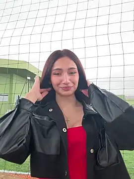 Snapshot of Maddy_Jones chatting on February 2025 10:04:01 PM Maddy Jones online show from February 2025 10:04:01 PM