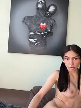 Snapshot of Maddy_Jones chatting on February 2025 07:46:01 PM Maddy Jones online show from February 2025 07:46:01 PM