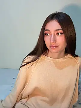 Snapshot of Maddy_Jones chatting on March 2025 05:02:02 PM Maddy Jones online show from March 2025 05:02:02 PM