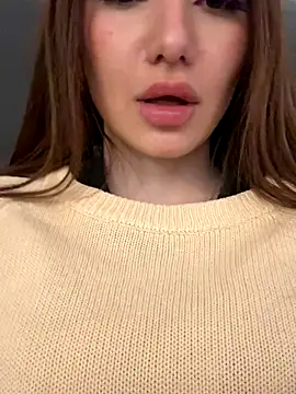 Snapshot of Maddy_Jones chatting on October 2025 02:15:01 AM Maddy Jones online show from October 2025 02:15:01 AM