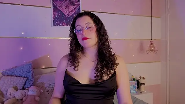 Snapshot of Charlotte__Miller chatting on February 2026 12:13:02 PM Charlotte Miller online show from February 2026 12:13:02 PM