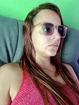 AliceRuivinha2 online show from May 2026 02:35:02 PM