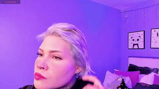 jinxv nuss online show from September 2025 11:22:02 AM