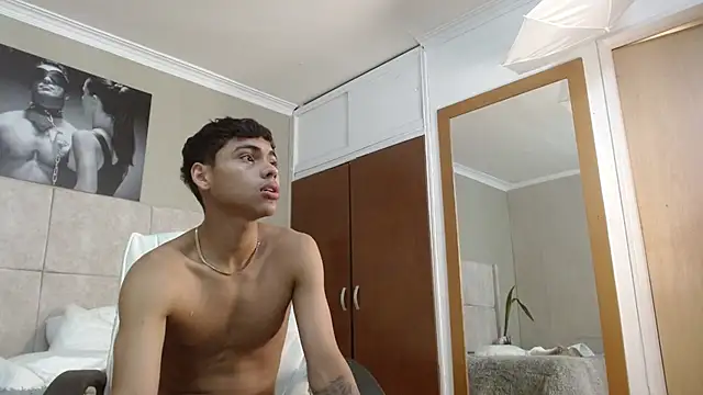 Snapshot of adam_piarse01 chatting on September 2025 01:49:01 PM adam piarse01 online show from September 2025 01:49:01 PM