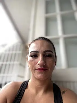 Samantha bigboobs online show from January 2025 03:29:02 PM