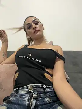Samantha bigboobs online show from February 2025 02:47:02 AM