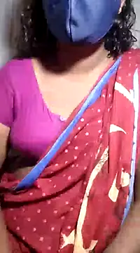 Snapshot of YERY_HOT chatting on January 2025 07:45:01 AM YERY HOT online show from January 2025 07:45:01 AM