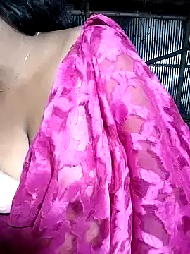 Snapshot of YERY_HOT chatting on February 2025 05:19:02 PM YERY HOT online show from February 2025 05:19:02 PM