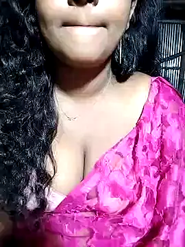 Snapshot of YERY_HOT chatting on February 2025 10:30:01 PM YERY HOT online show from February 2025 10:30:01 PM