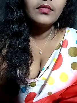 Snapshot of YERY_HOT chatting on February 2025 05:35:01 PM YERY HOT online show from February 2025 05:35:01 PM