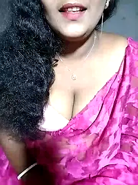 Snapshot of YERY_HOT chatting on February 2025 05:07:02 PM YERY HOT online show from February 2025 05:07:02 PM