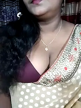 Snapshot of YERY_HOT chatting on November 2025 05:59:01 PM YERY HOT online show from November 2025 05:59:01 PM