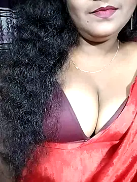 Snapshot of YERY_HOT chatting on December 2025 05:52:02 PM YERY HOT online show from December 2025 05:52:02 PM