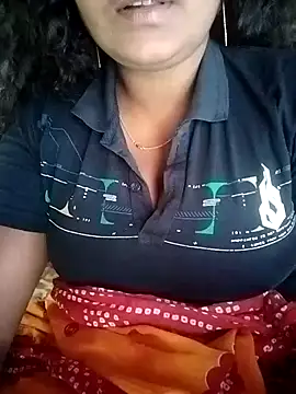 Snapshot of YERY_HOT chatting on February 2026 08:40:02 AM YERY HOT online show from February 2026 08:40:02 AM