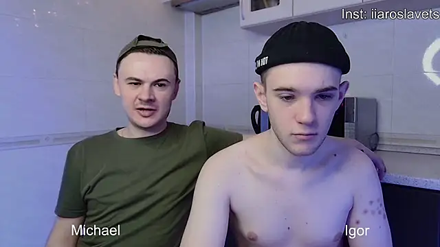 Snapshot of michael_sexdevil chatting on January 2025 12:03:02 PM michael sexdevil online show from January 2025 12:03:02 PM